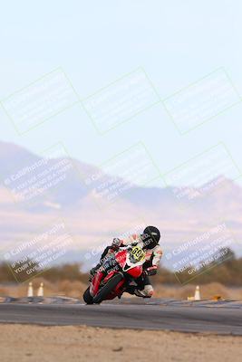 media/Feb-08-2025-CVMA (Sat) [[fcc6d2831a]]/Race 9-Amateur Supersport Middleweight/